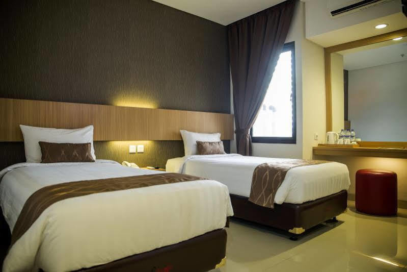 Reddoorz Blok M Hotel